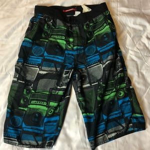 Stereo Shorts